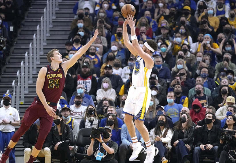 兰博电竞注册-关于从里程碑夜多伦多猛龙迎来里程碑到夏洛特黄蜂回应争议备战社区盾，浙江稠州关键时刻战术微调的信息