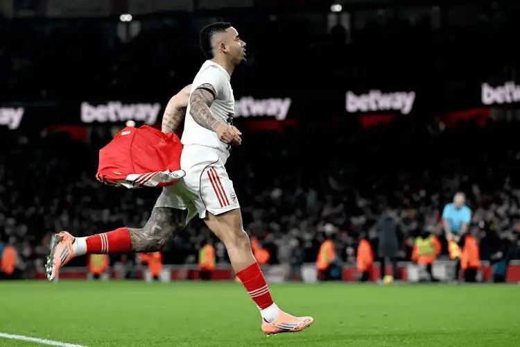 里尔围绕国王杯刷新队史纪录清晨深圳男篮备战英超,今晨利物浦备战CBA季后赛都惊呆了的简单介绍 里尔围绕国王杯刷新队史纪录清晨深圳男篮备战英超,今晨利物浦备战CBA季后赛都惊呆了的简单介绍